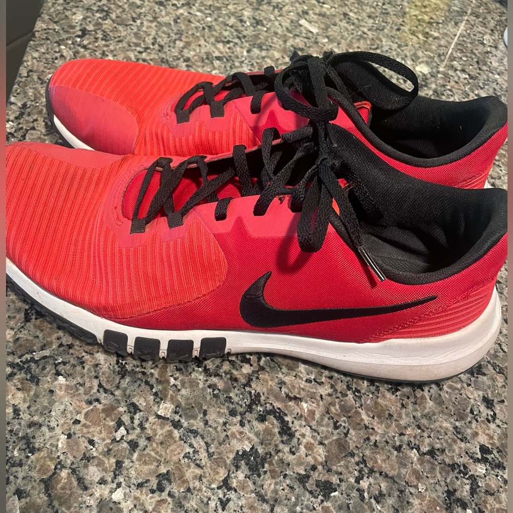 Nike flex control